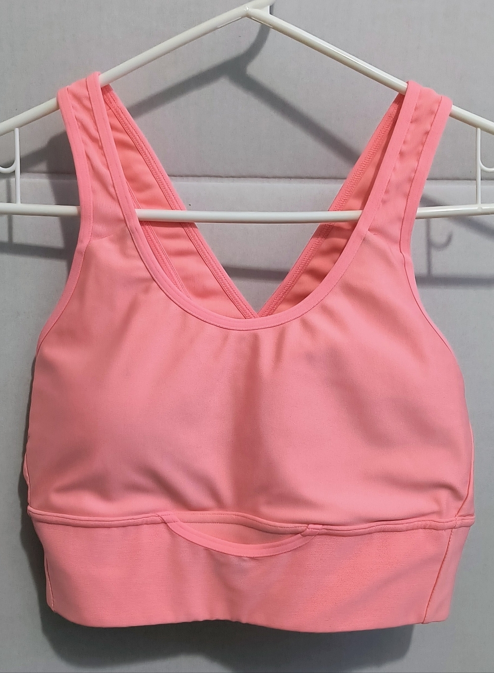 Women Under Armour Compression Sports bra Pink Size Medium